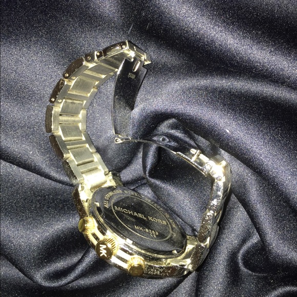 Men’s Michael Kors MK-8283 Watch~ make offer - Picture 5 of 6